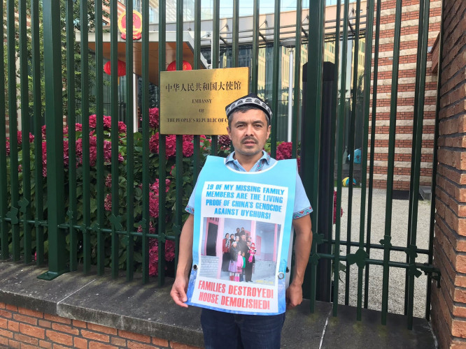 Stichting Support Uyghurs